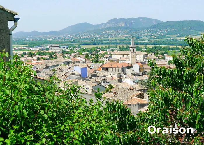 Au Temps Present Ferienhaus Oraison